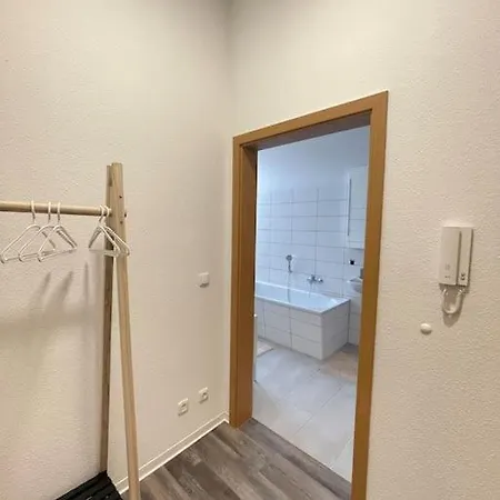 Moderne Und Stilvolle Wohnung Direkt Am Teich Altenburg Exterior photo
